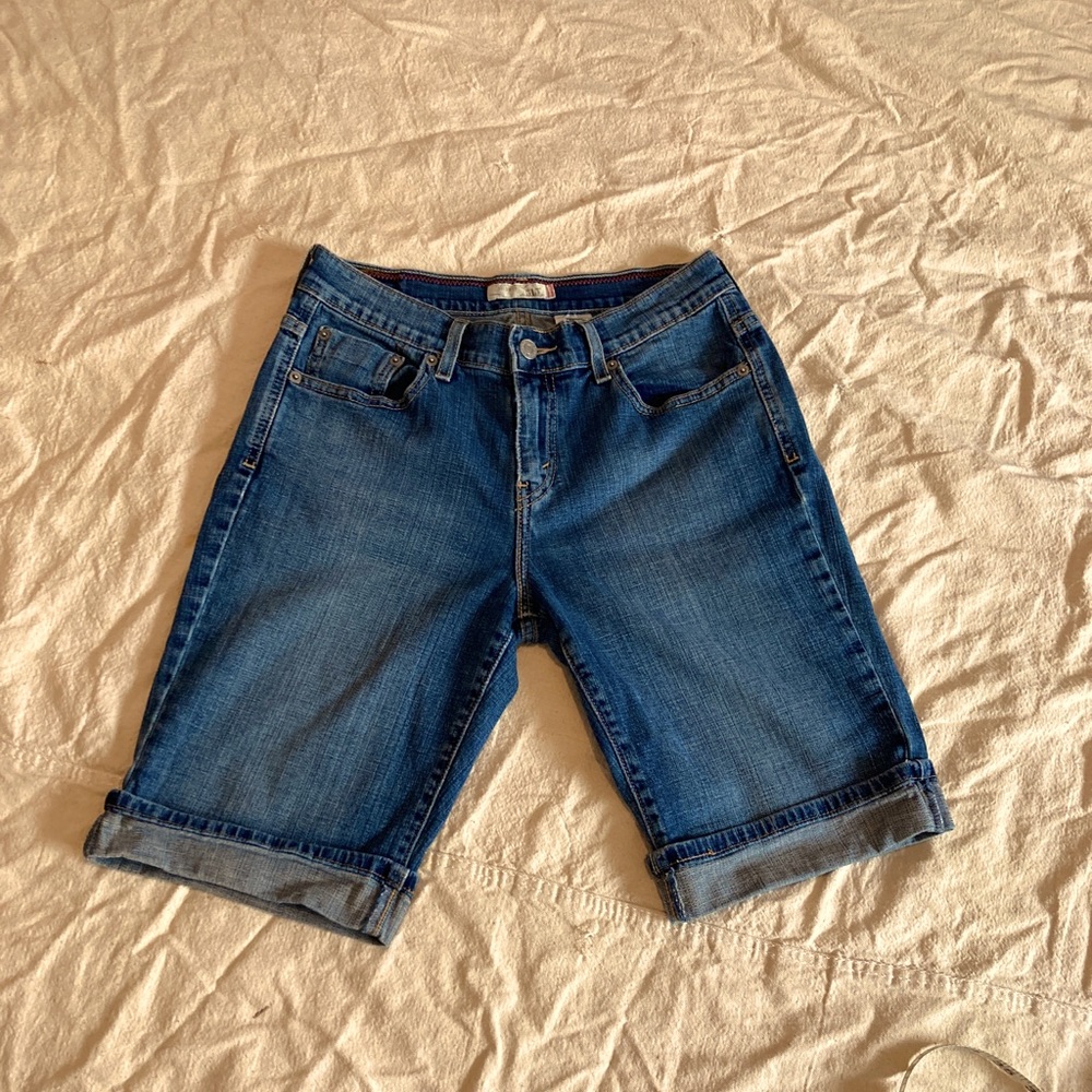 Levi 515 high rise cuffed rad mom jean shorts